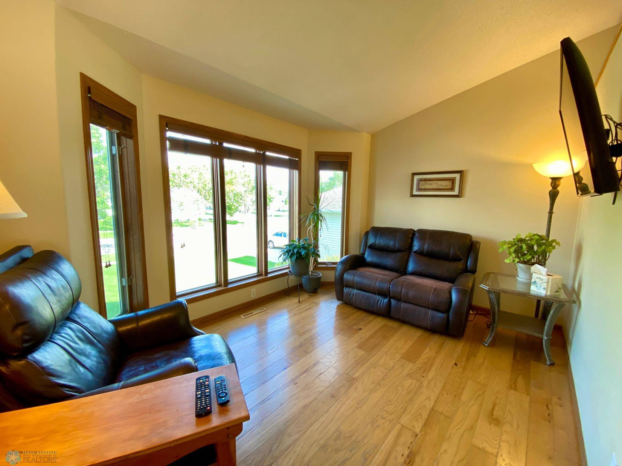West Fargo, ND 58078,1506 Woodridge LN
