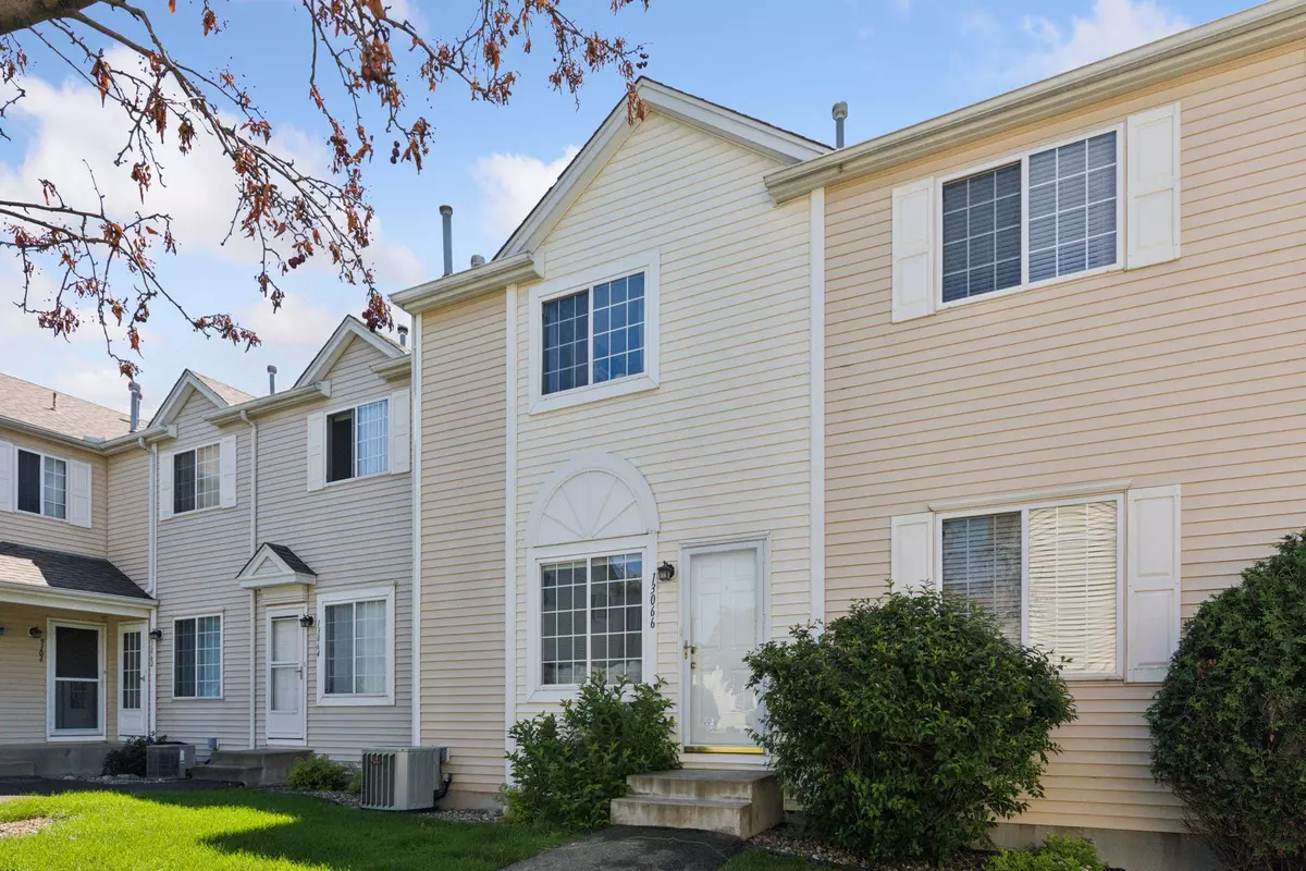 Eden Prairie, MN 55347,13066 Crimson Clover LN