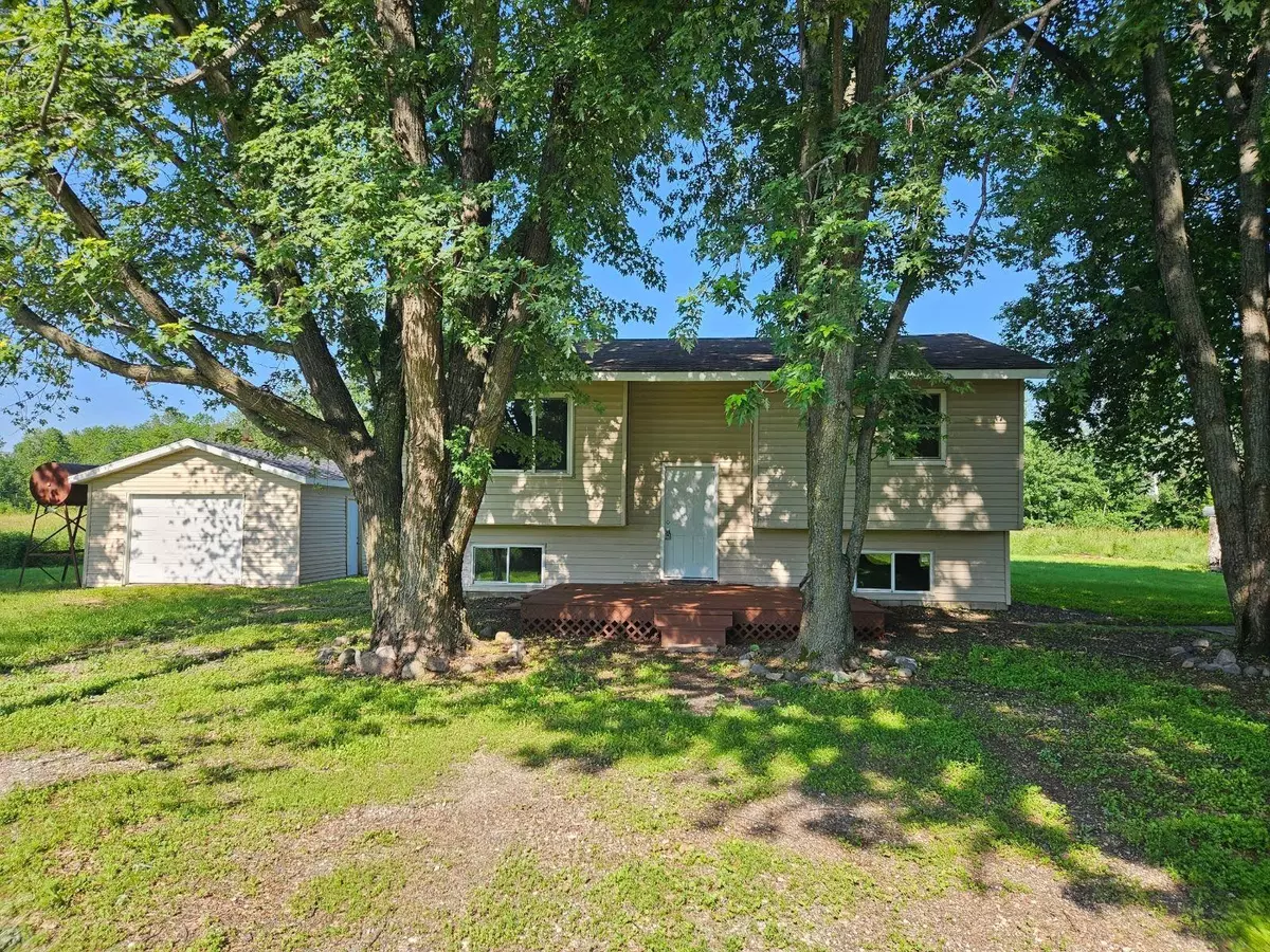 Milaca, MN 56353,16687 110th AVE