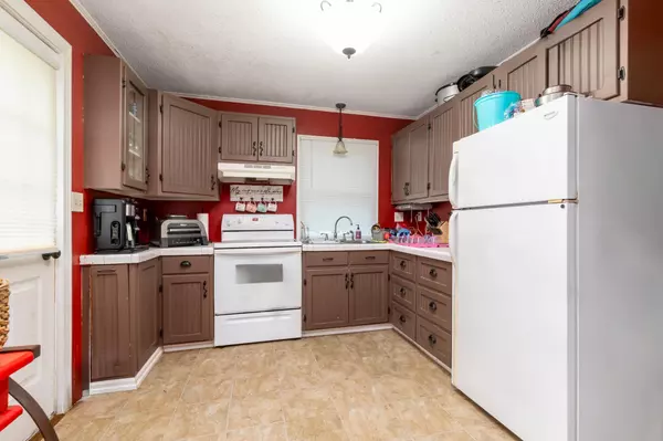 Brainerd, MN 56401,817 6th AVE NE