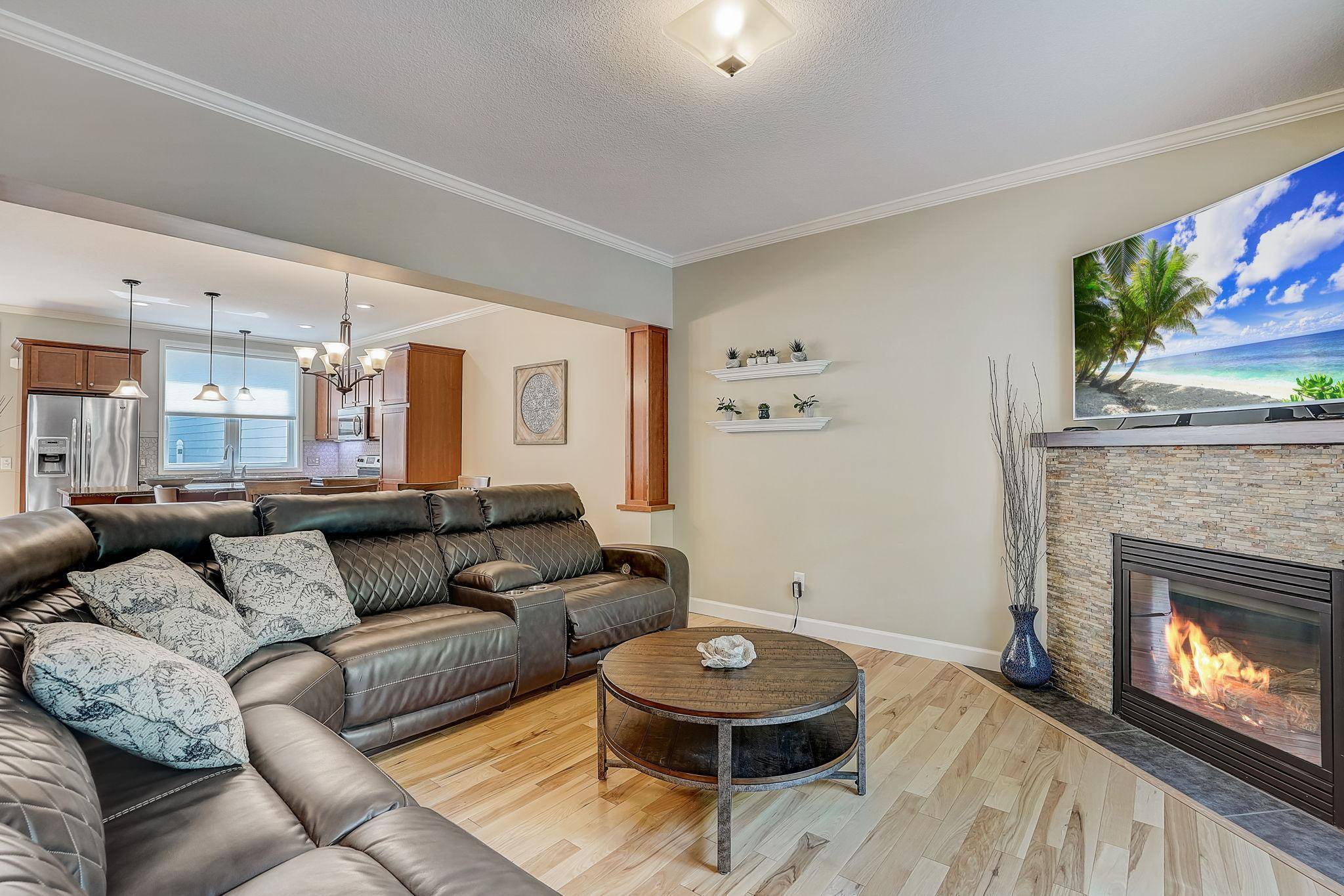 Burnsville, MN 55337,48 E 125th ST