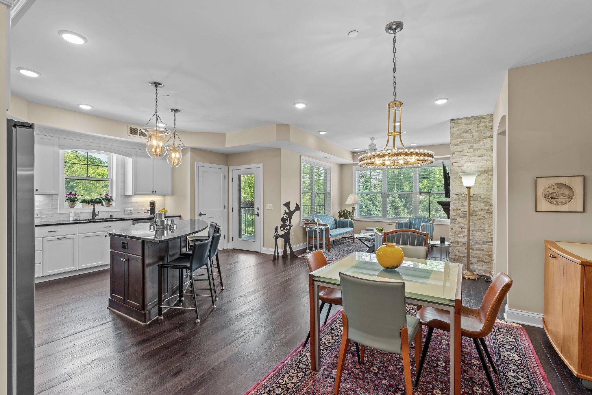 Minnetonka, MN 55391,15420 Oakcroft PL #224