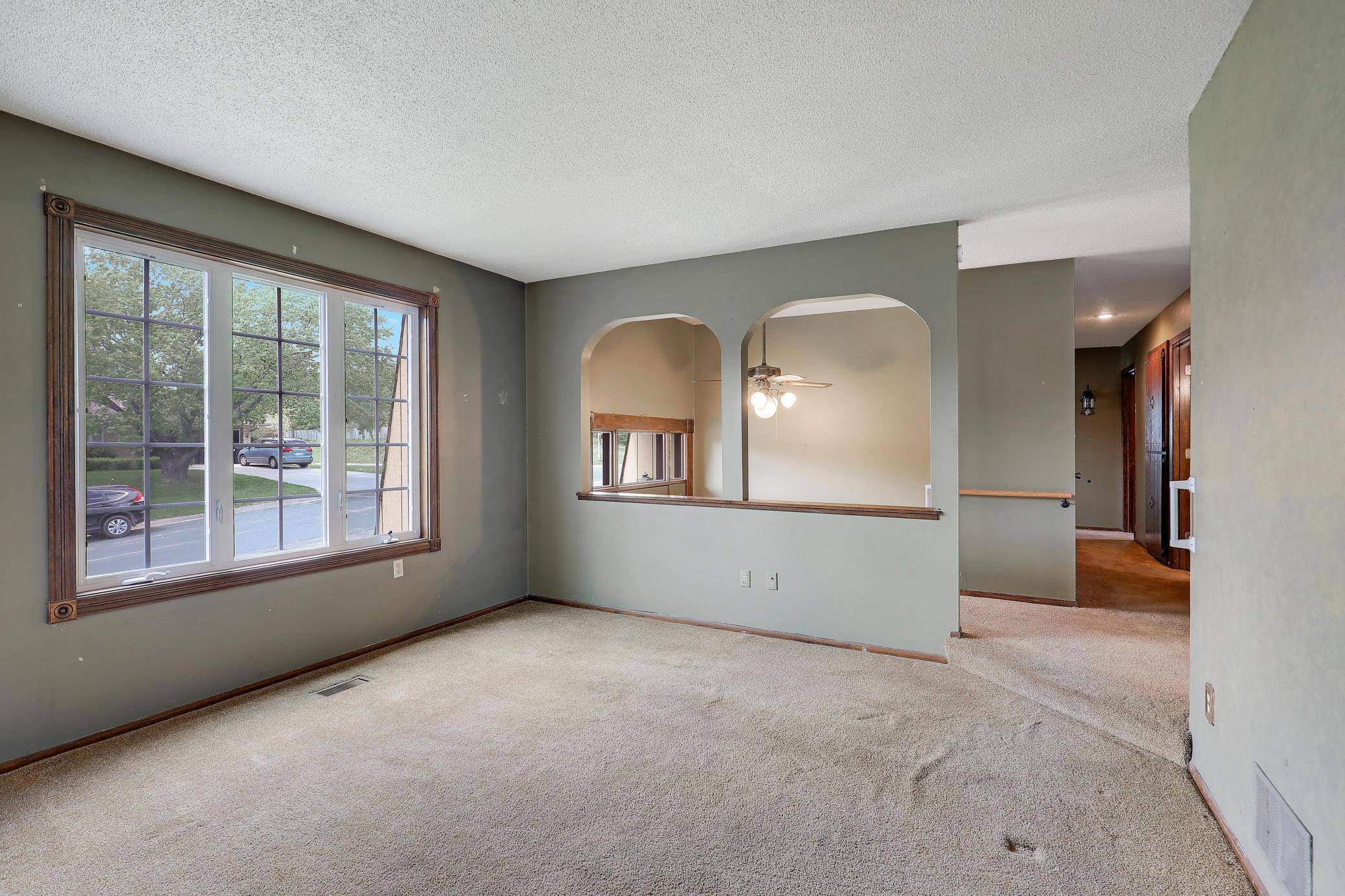 South Saint Paul, MN 55075,150 18th AVE N