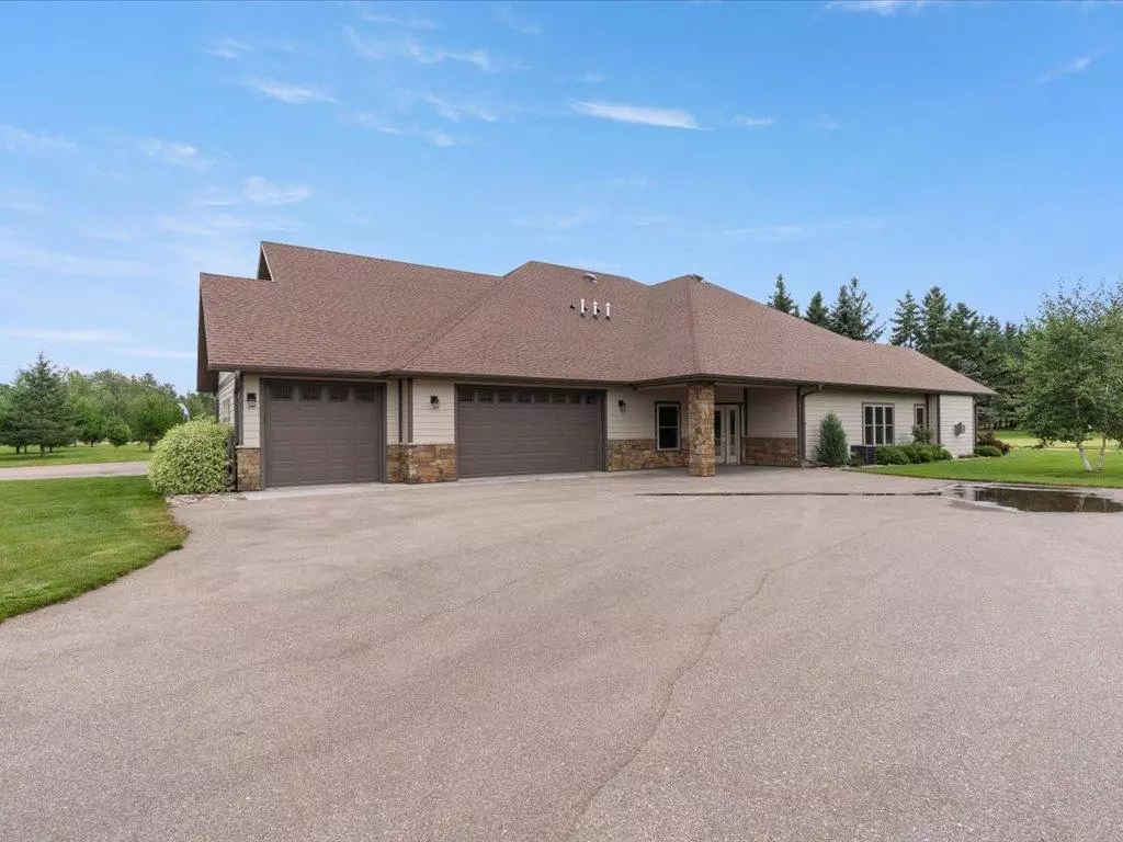 Menahga, MN 56464,12343 Blueberry LOOP