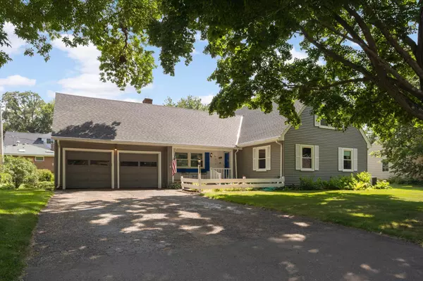 Edina, MN 55416,4205 W 42nd ST