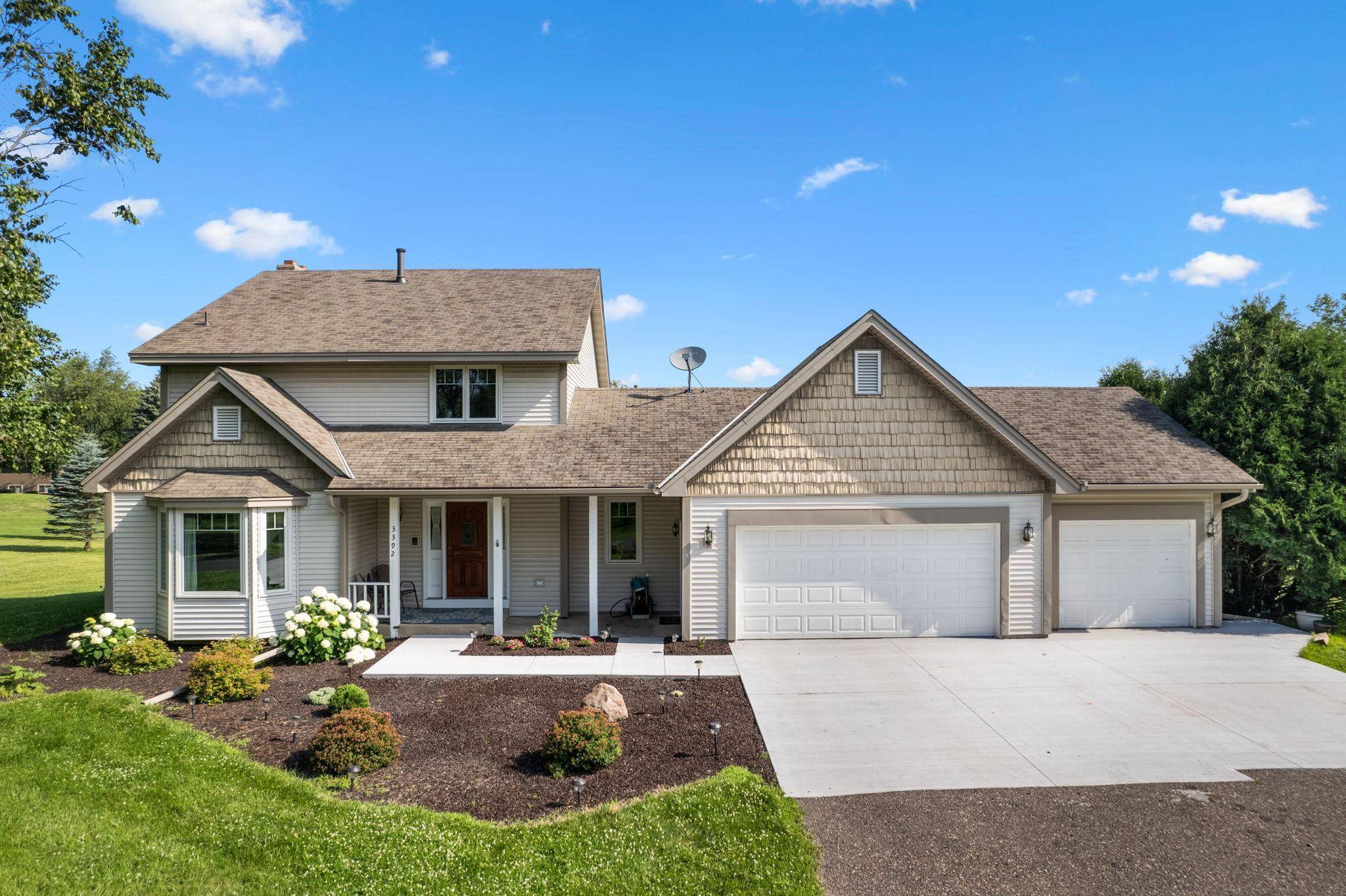 3392 Elm Creek DR, Medina, MN 55340
