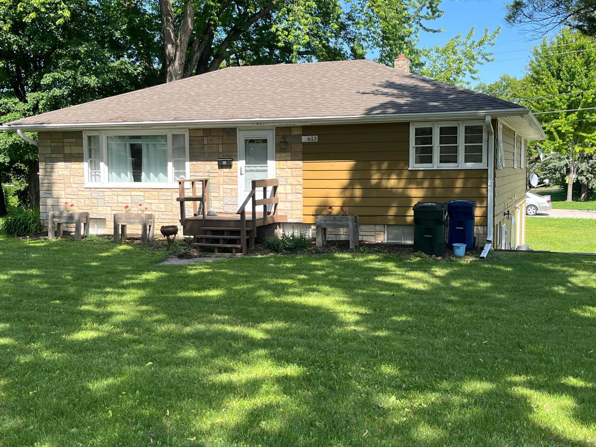 613 Peck ST, Fergus Falls, MN 56537