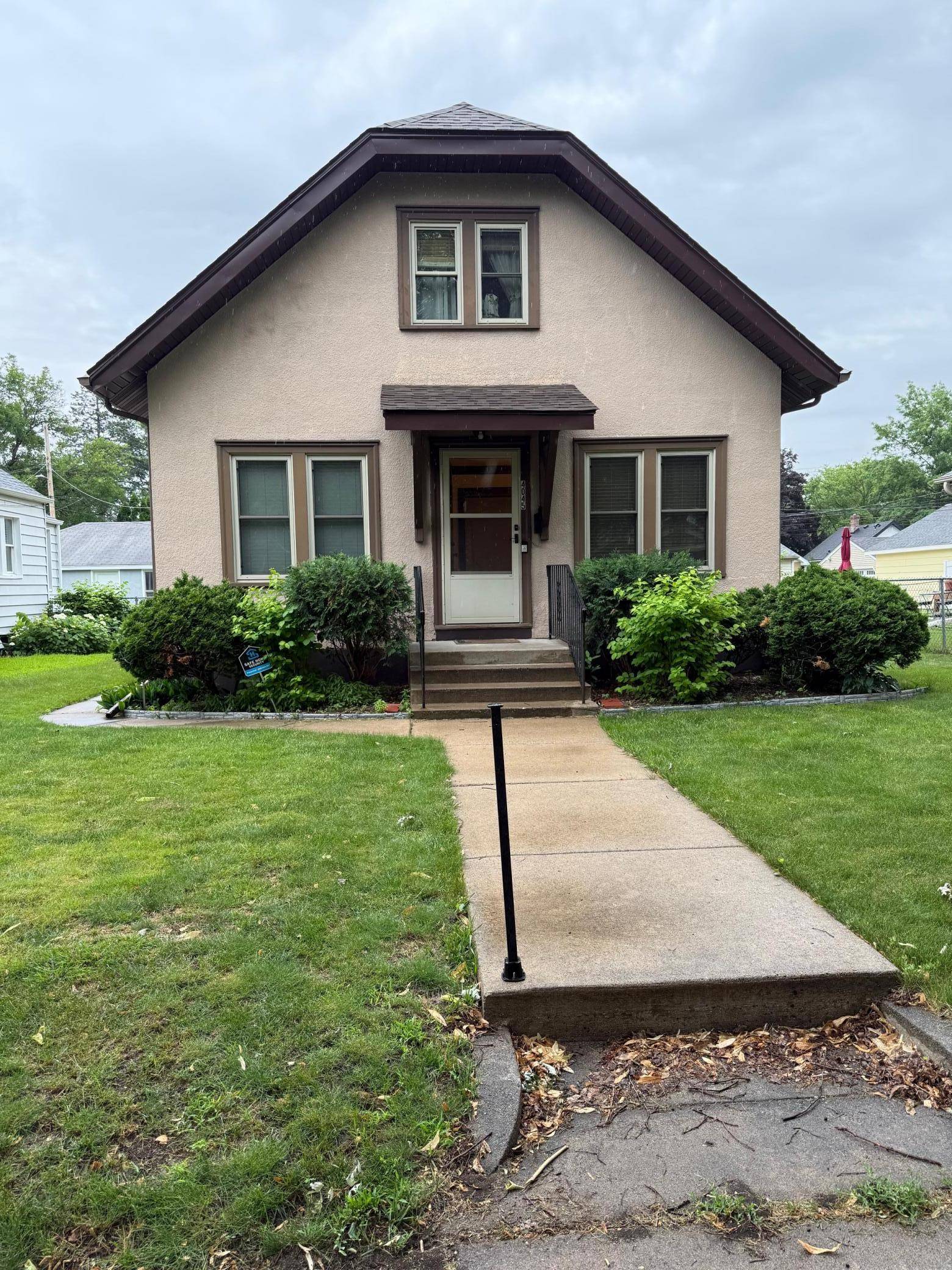 4045 44th AVE S, Minneapolis, MN 55406