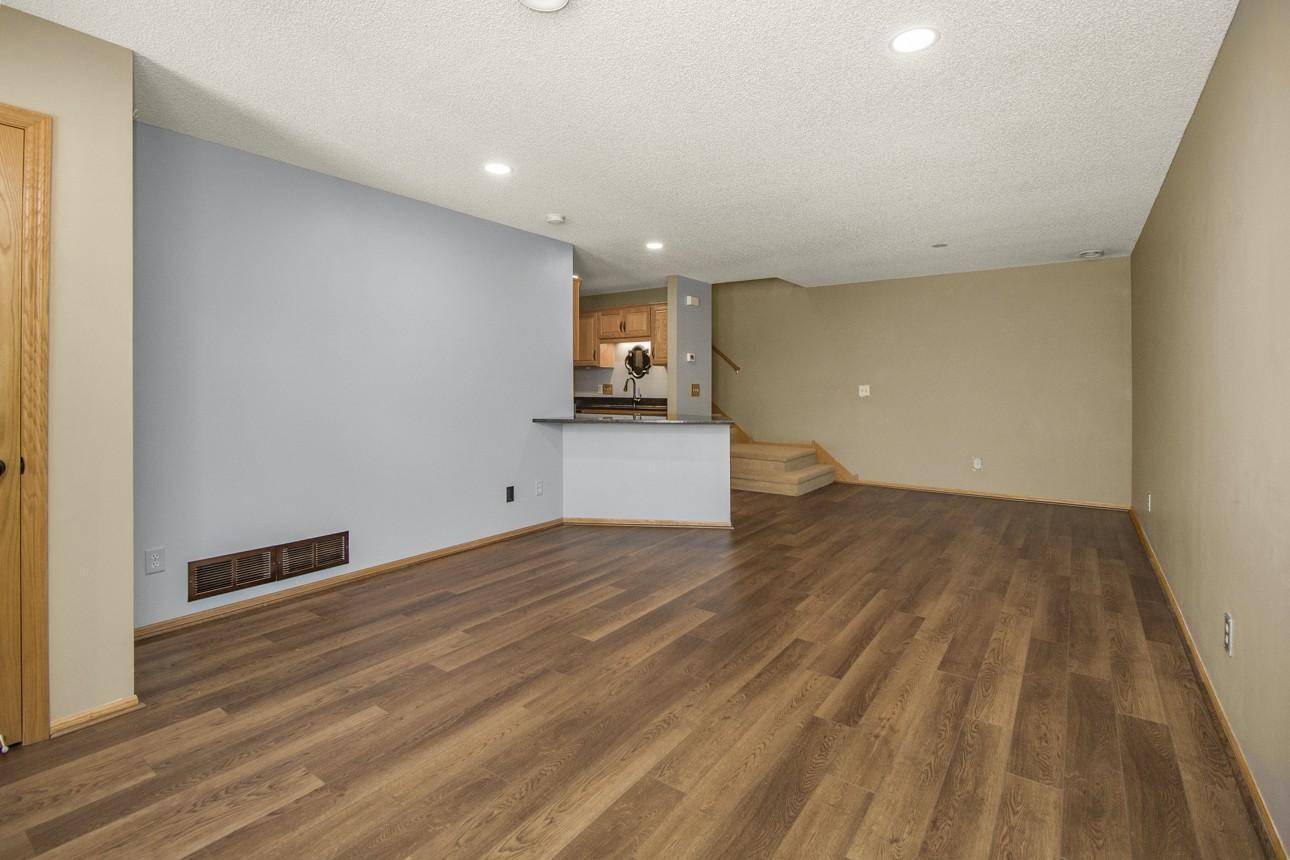 Ramsey, MN 55303,15565 Sodium WAY