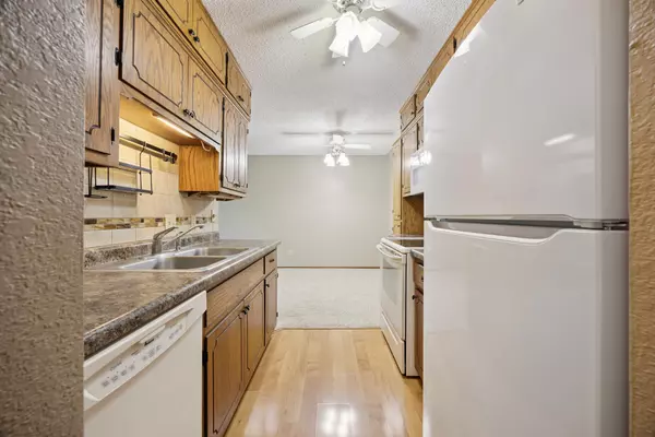 Waite Park, MN 56387,315 Waite AVE S #305