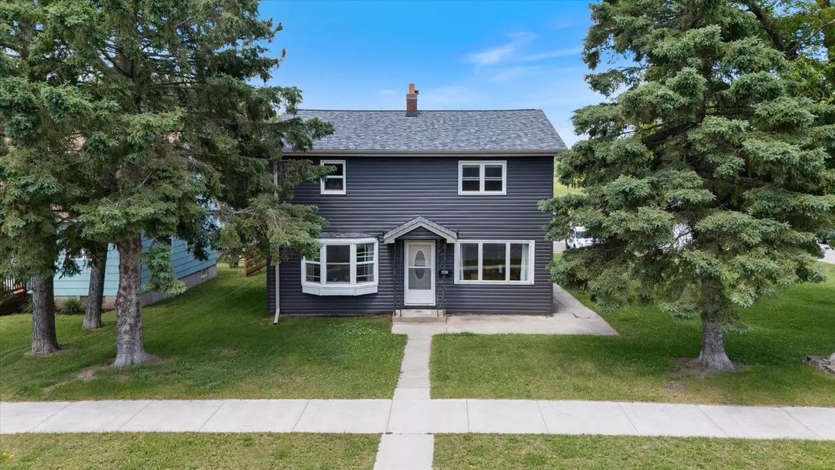 Chisholm, MN 55719,602 8th ST NW