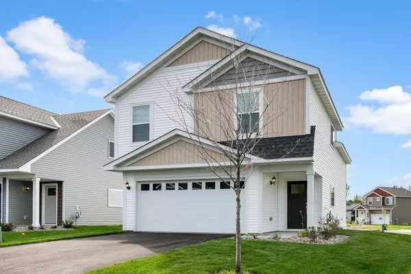 Cambridge, MN 55008,625 Redwood LOOP N