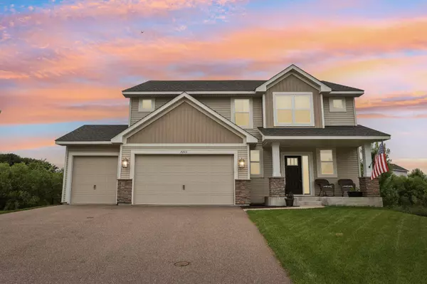 7205 208th CIR N, Forest Lake, MN 55025