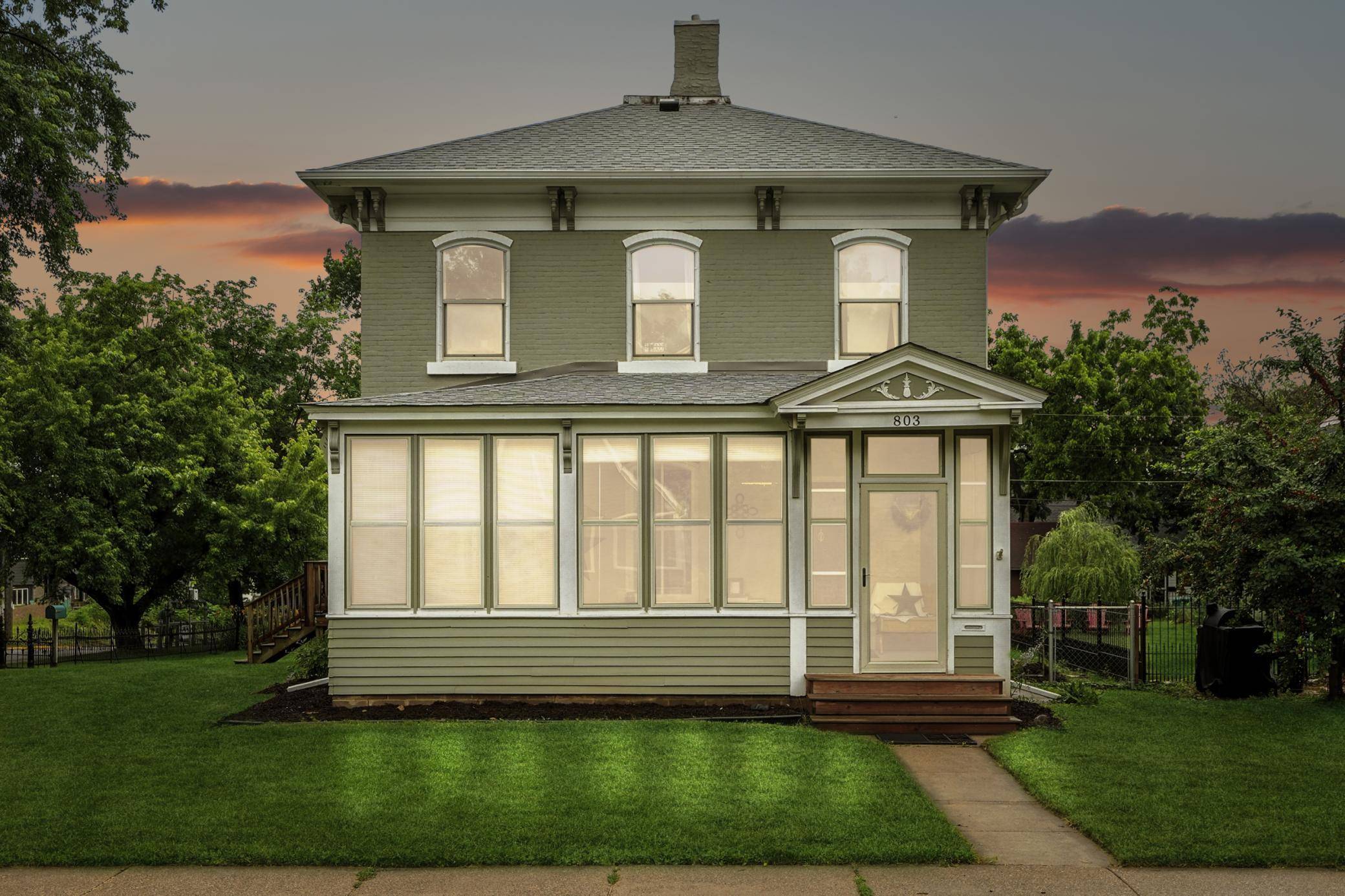 803 3rd ST, Hudson, WI 54016