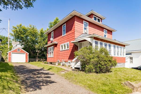 41 9th ST, Cloquet, MN 55720