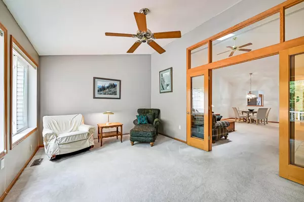 Maple Grove, MN 55311,9436 Kimberly LN N #NA