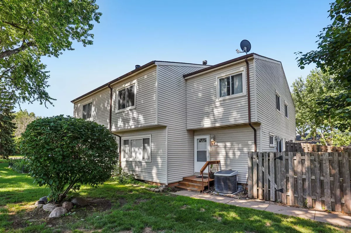 Eagan, MN 55122,1481 Woodview AVE E