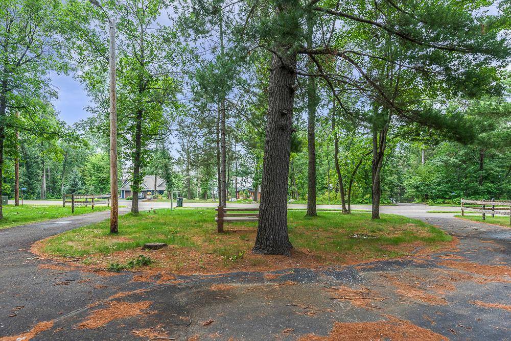 Lake Shore, MN 56468,9325 Interlachen RD