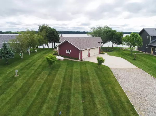 Elbow Lake, MN 56531,27842 Prairie Rose RD