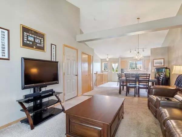 Buffalo, MN 55313,518 Creekside DR