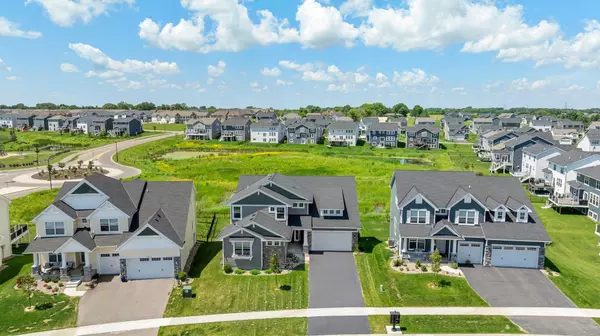 4617 Cobalt LN, Woodbury, MN 55129