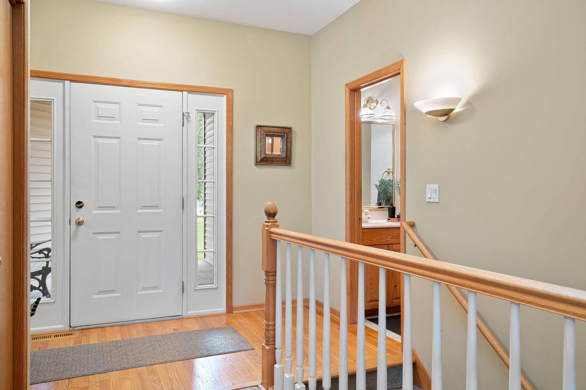 Owatonna, MN 55060,1360 Edinburgh PL NE