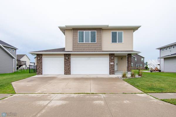 1131 29 AVE W, West Fargo, ND 58078