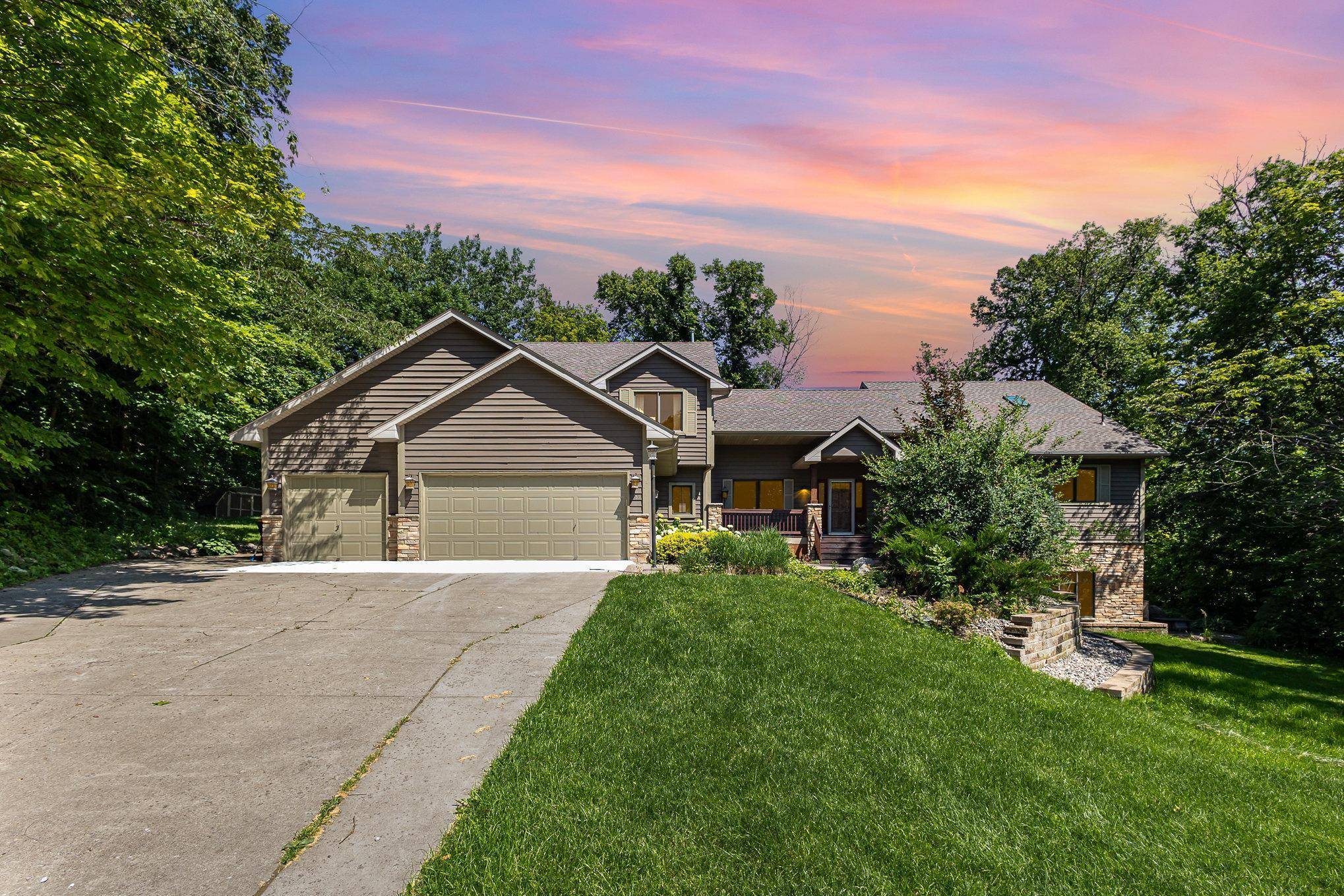 2655 88th CT W, Webster Twp, MN 55057