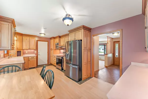 Brooklyn Center, MN 55430,7030 Girard AVE N