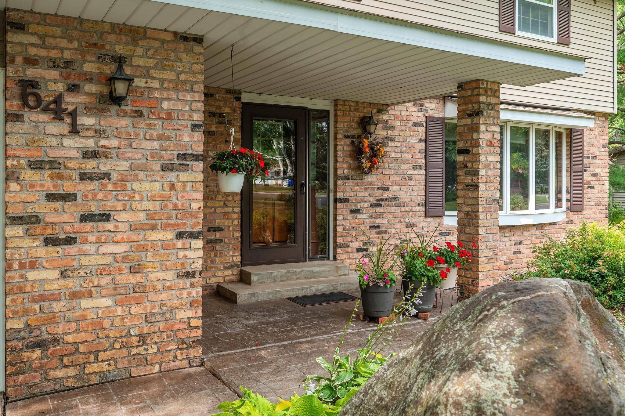 New Richmond, WI 54017,641 Parkview DR