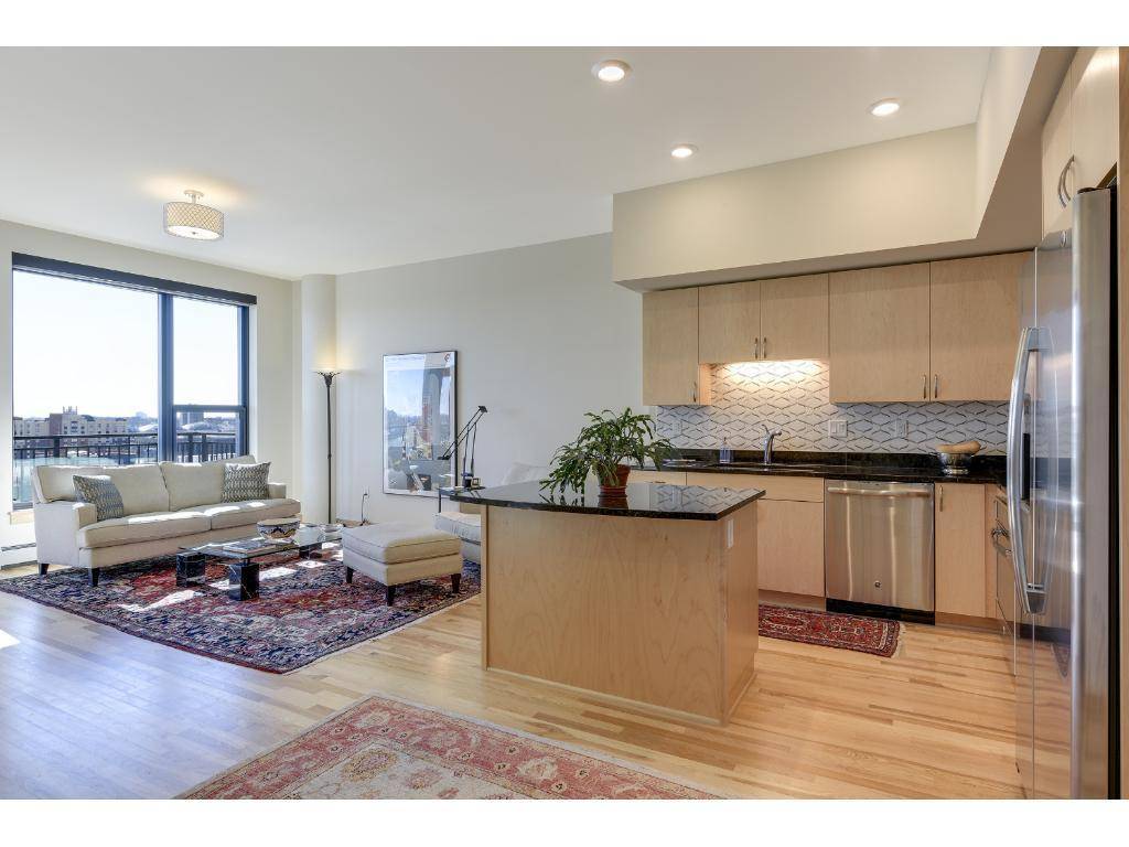 740 Portland AVE S #1204, Minneapolis, MN 55415
