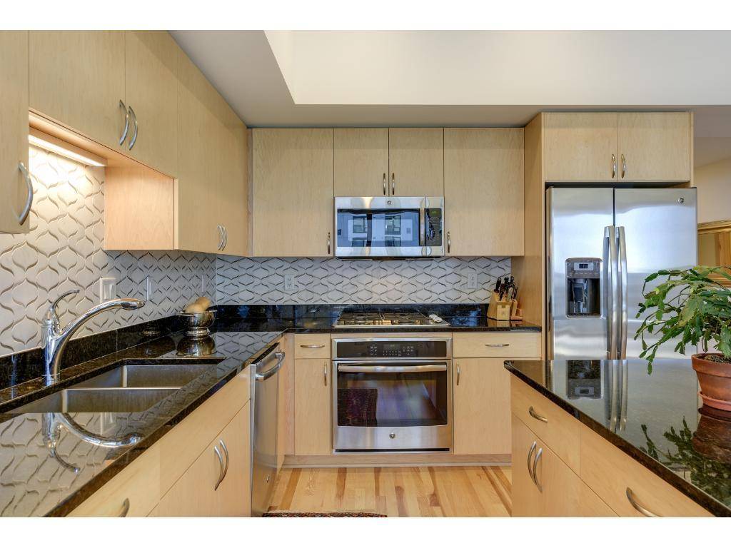 Minneapolis, MN 55415,740 Portland AVE S #1204