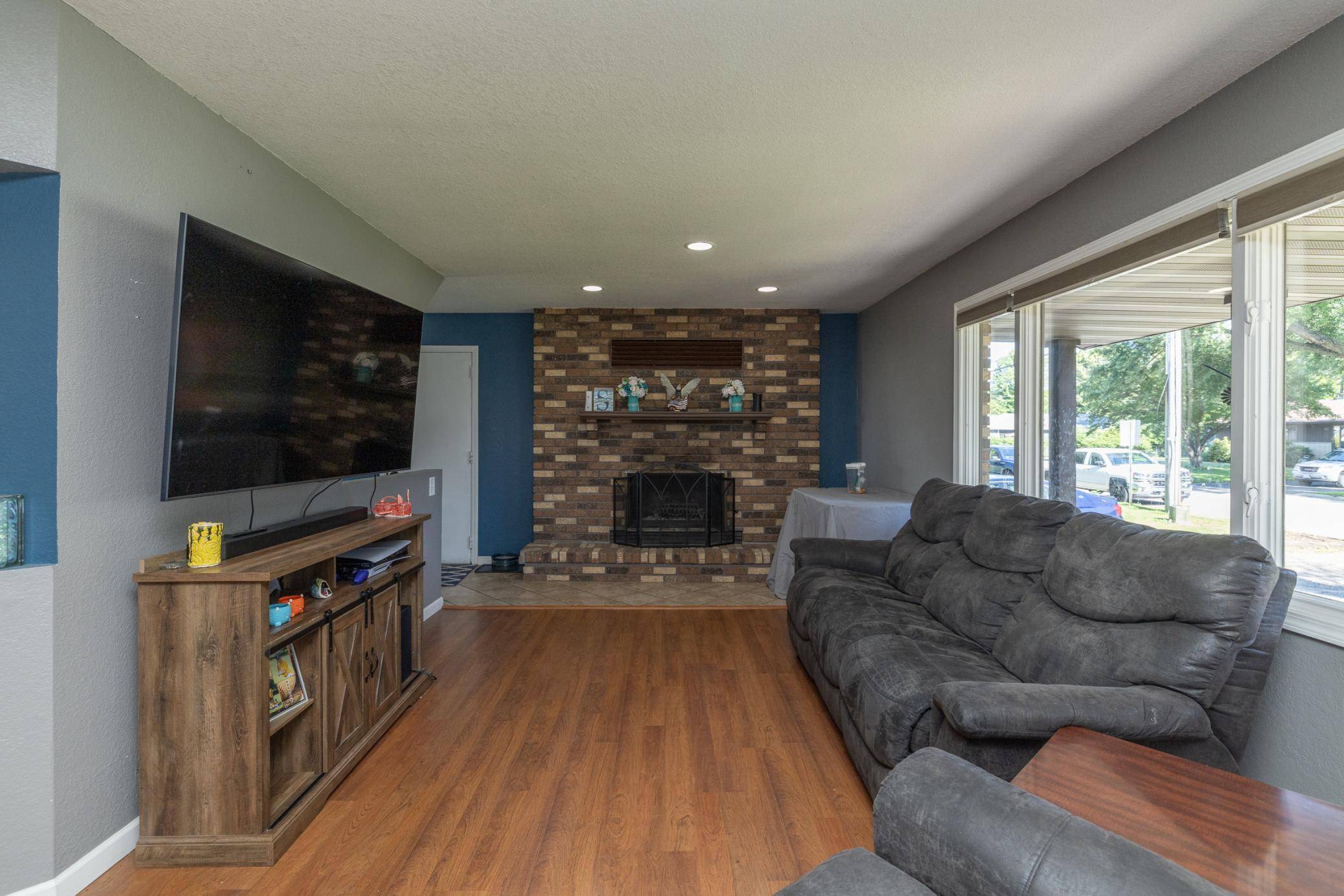 Prescott, WI 54021,1478 Walnut ST