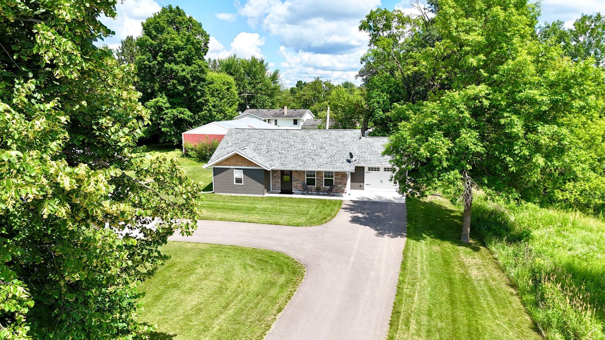 186 Bunker Hill LN, Aitkin, MN 56431