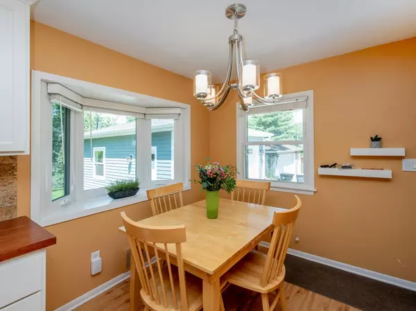 Shoreview, MN 55126,1663 Lois DR