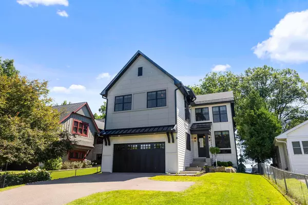165 Mound AVE, Tonka Bay, MN 55331