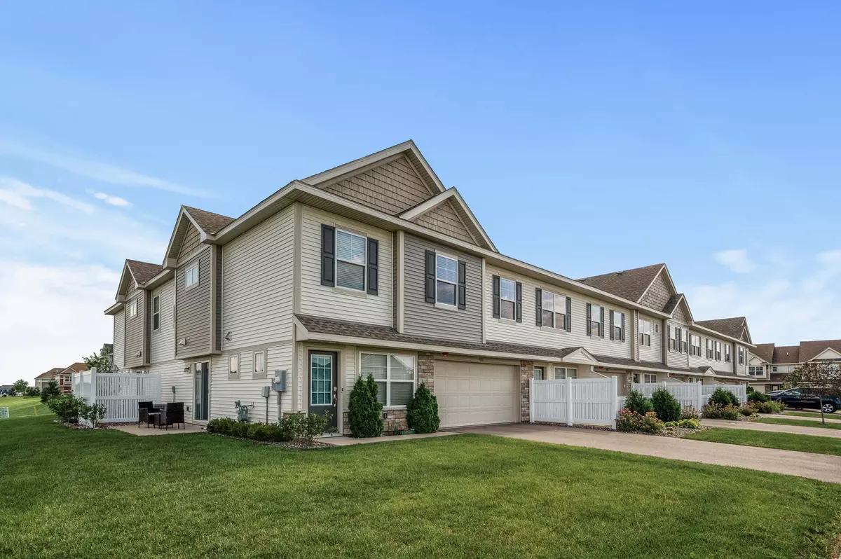 Woodbury, MN 55129,4783 Martingale DR