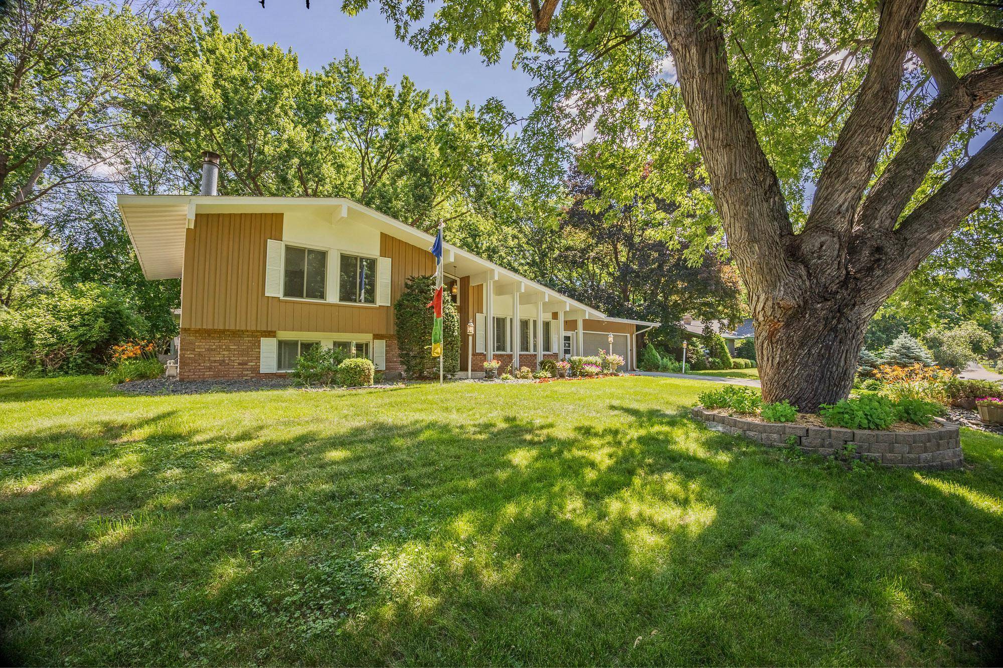 Fridley, MN 55432,7829 Alden WAY NE