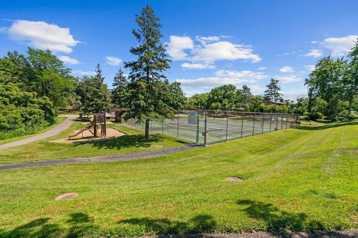 New Brighton, MN 55112,155 Windsor LN