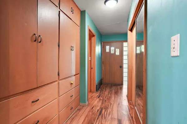 Gaylord, MN 55334,420 8th ST