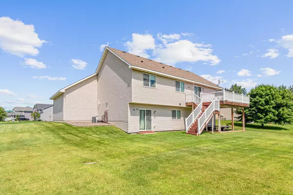 Chisago City, MN 55013,8649 Independence DR
