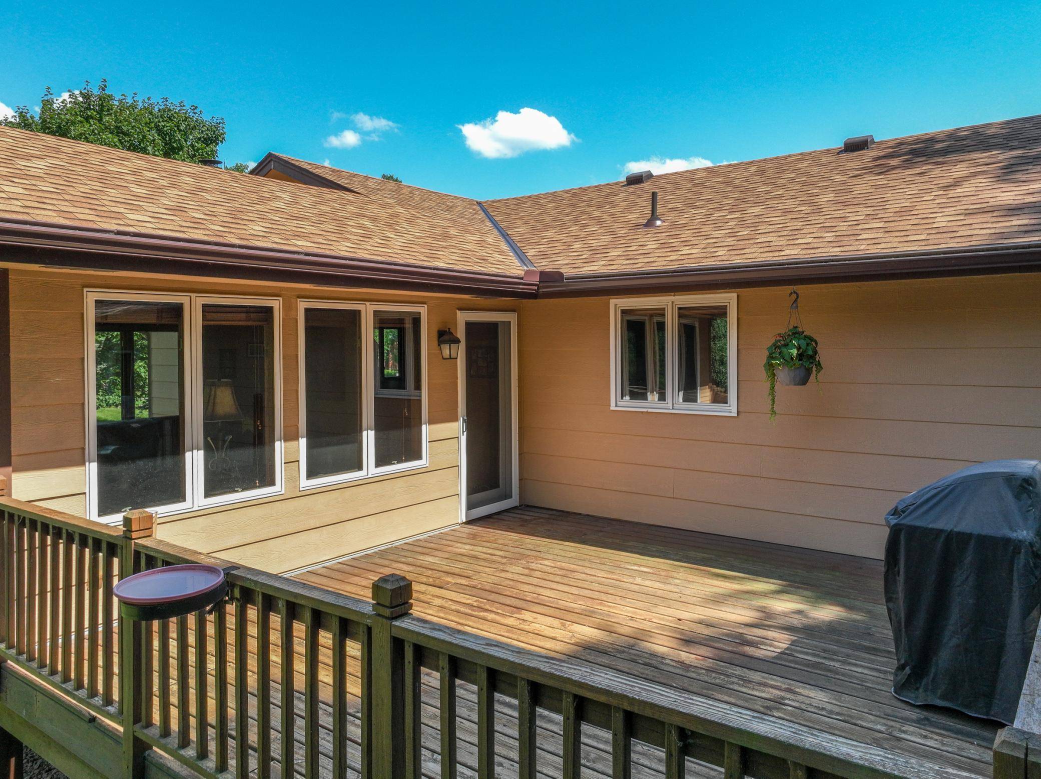 Lake Elmo, MN 55042,8810 42nd ST N