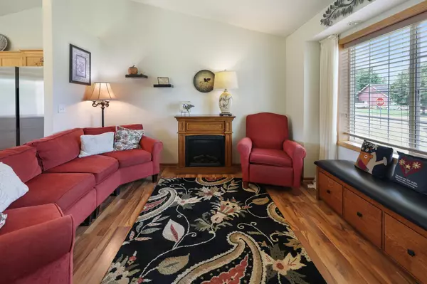 Waverly, MN 55390,200 Dresden Alcove