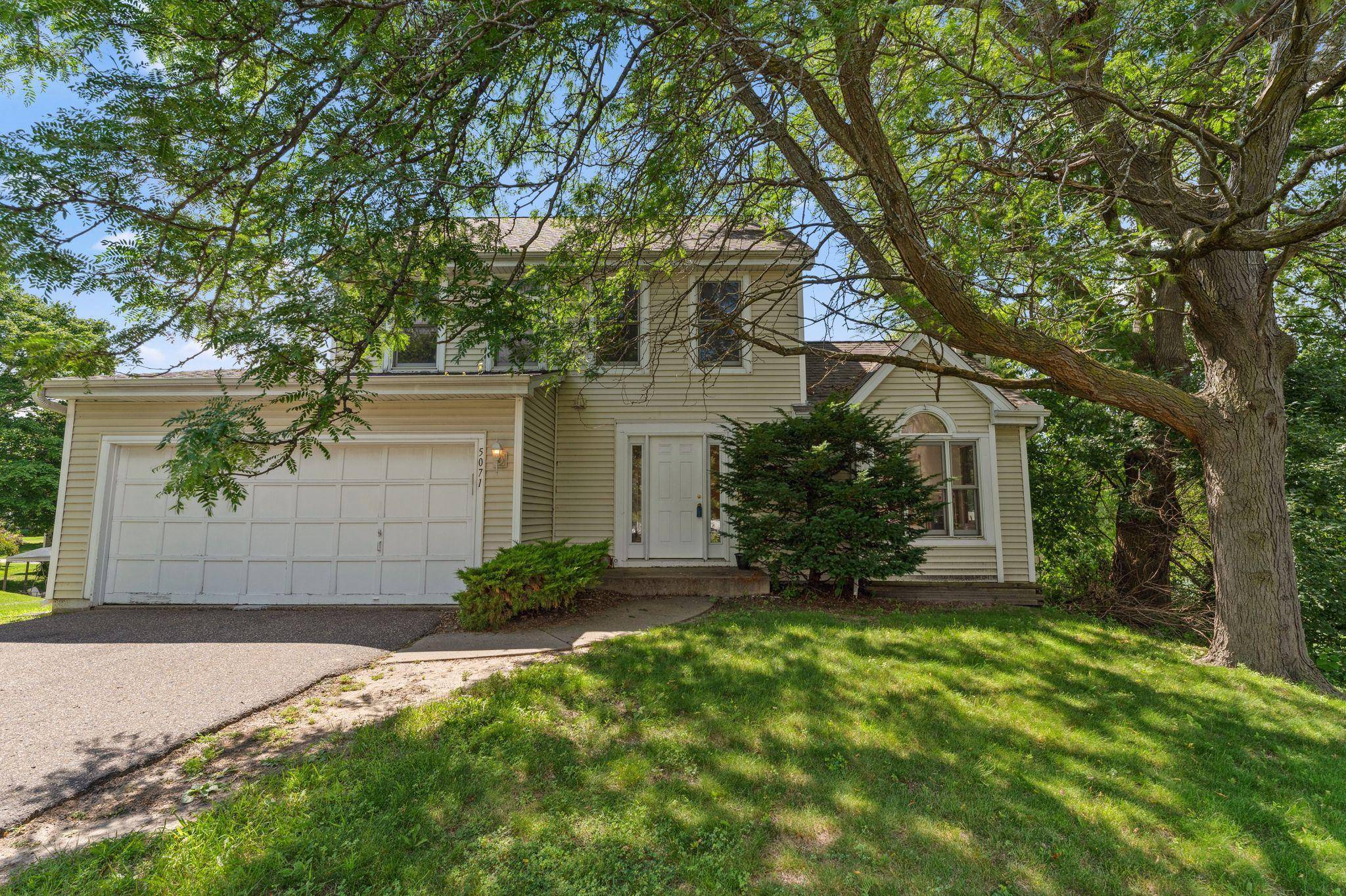 5071 Arrowood LN N, Plymouth, MN 55442