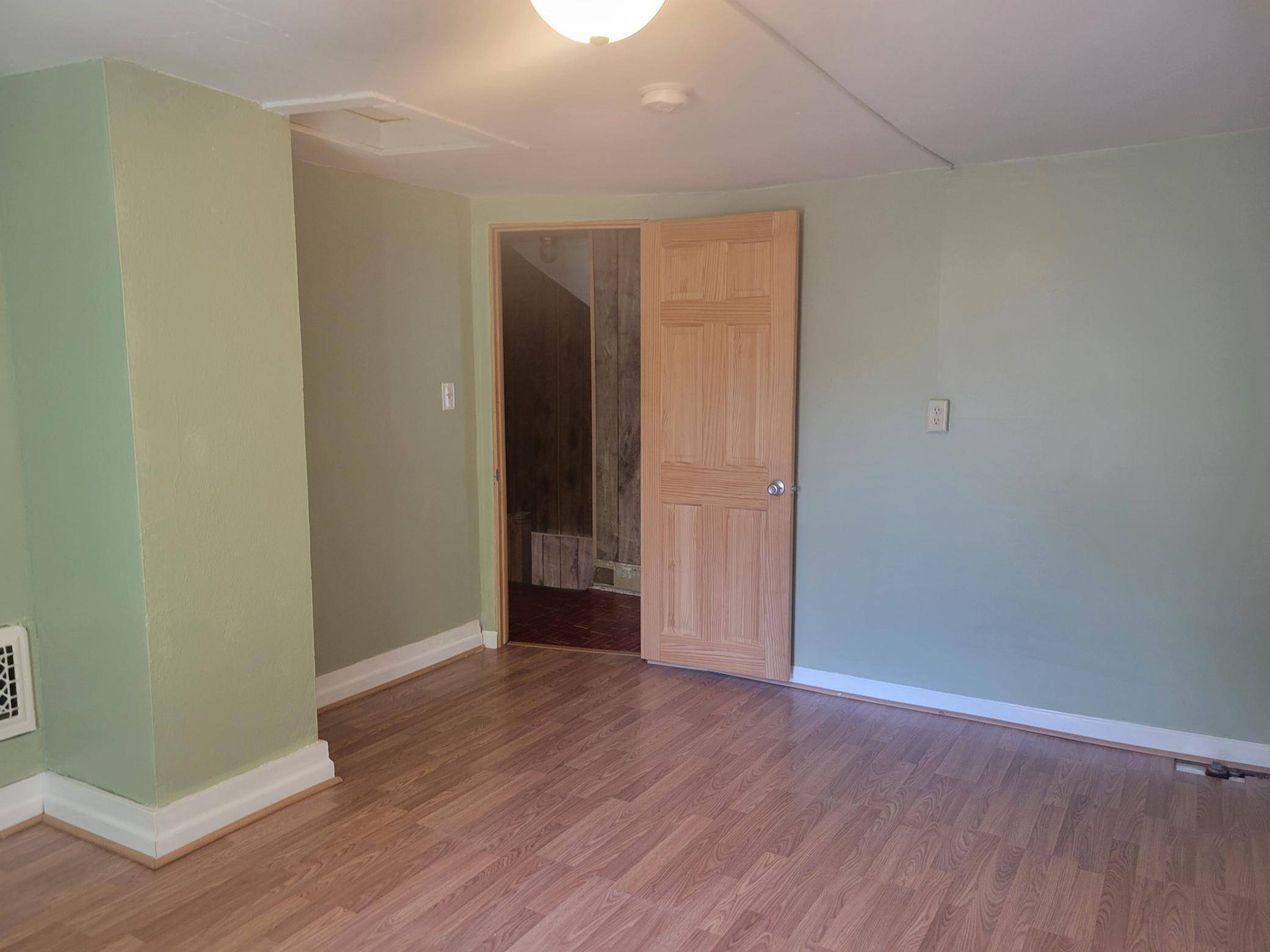 Thief River Falls, MN 56701,204 Conley AVE S