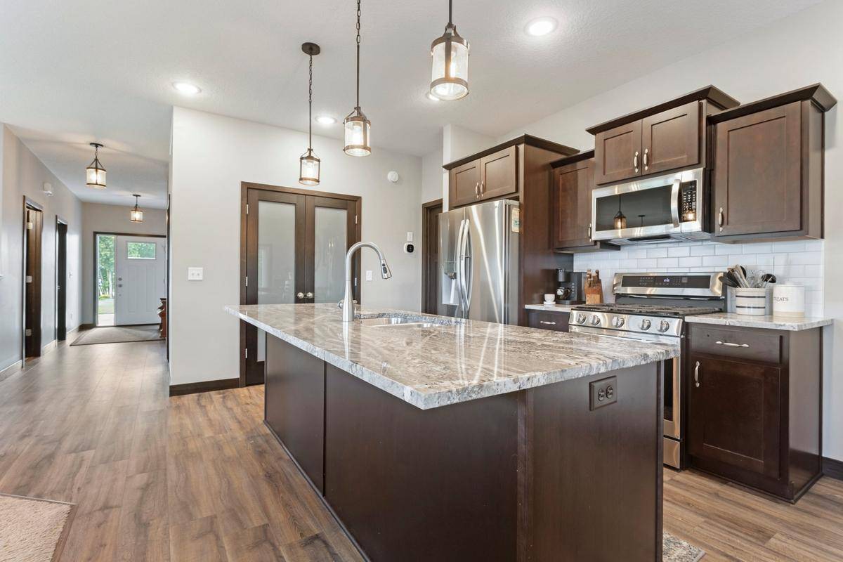 Prescott, WI 54021,2065 Pleasant DR