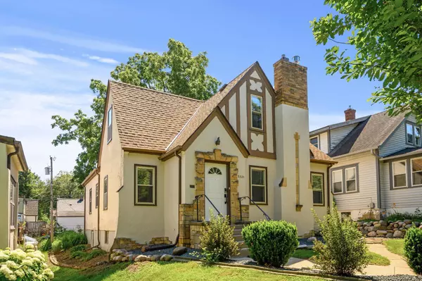 Minneapolis, MN 55417,5321 Park AVE