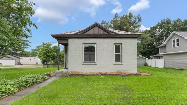 Lester Prairie, MN 55354,23 Oak ST N