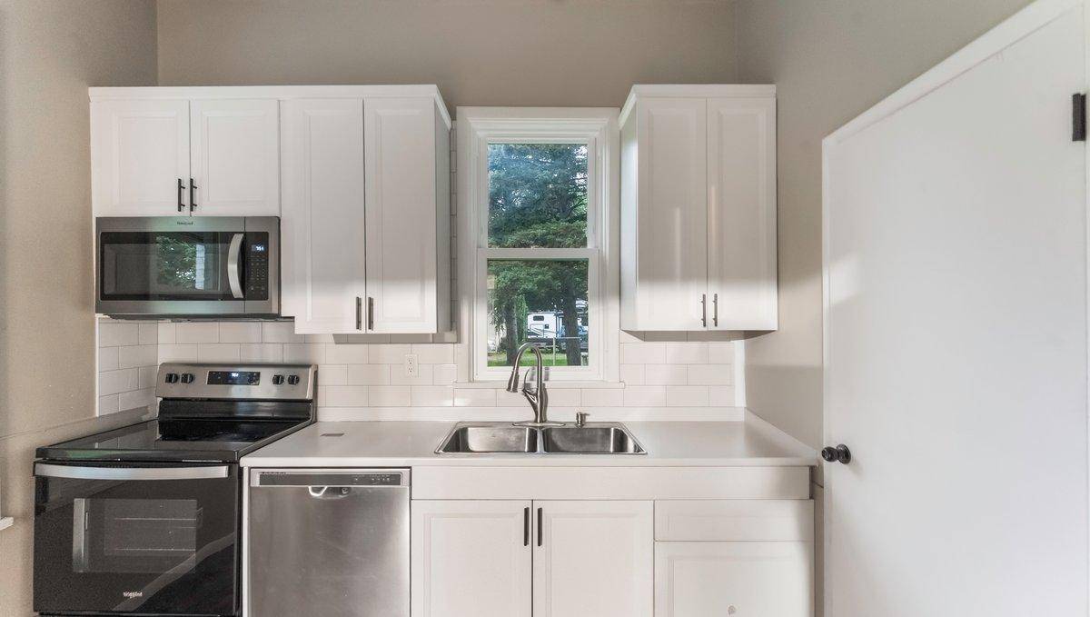 Lester Prairie, MN 55354,23 Oak ST N