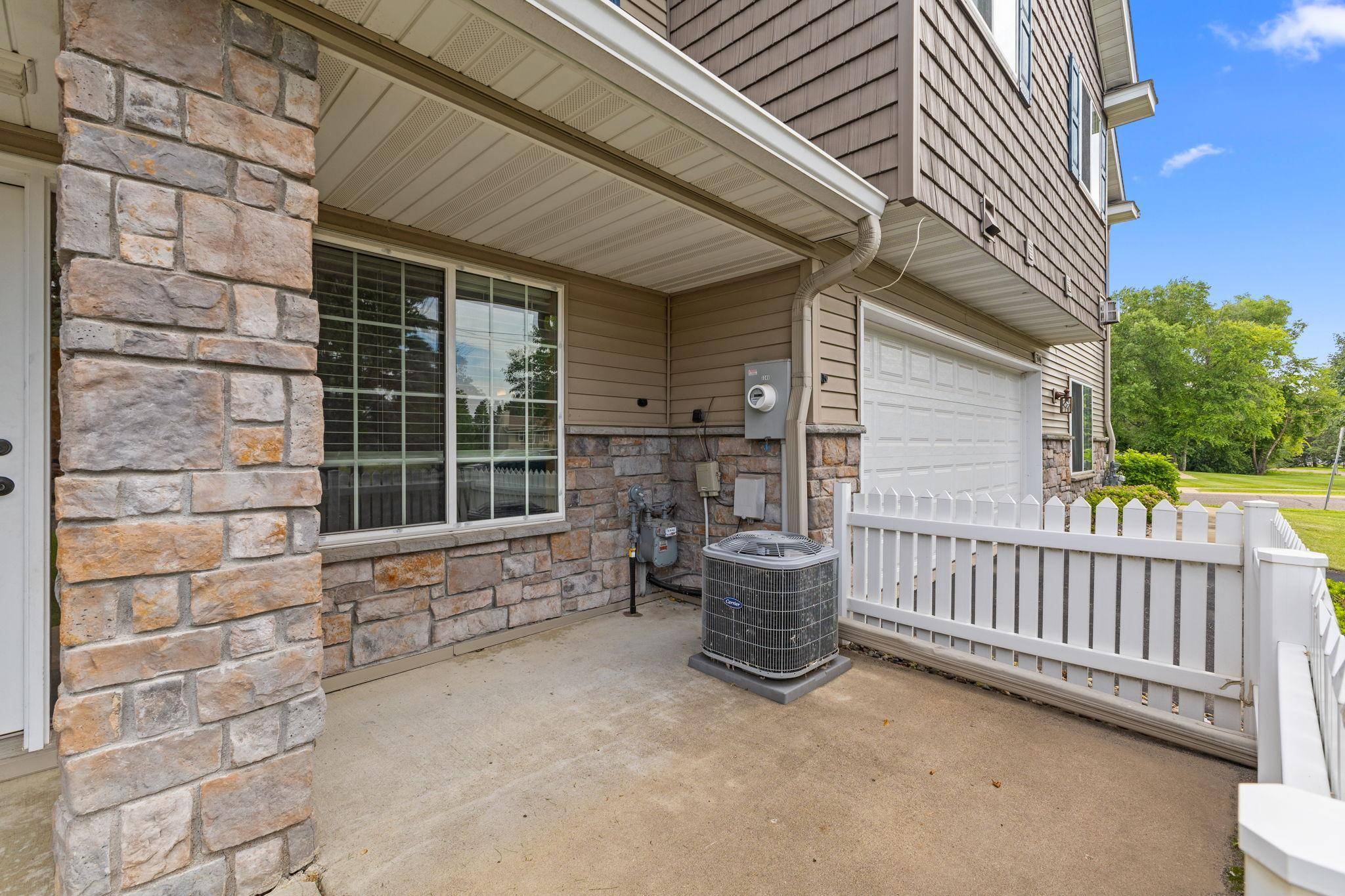 Vadnais Heights, MN 55127,3348 Jansen WAY